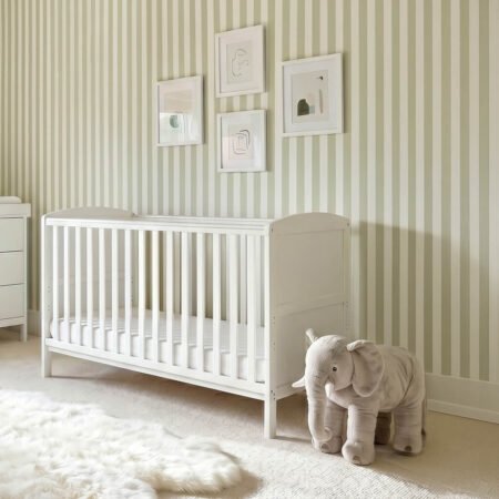 LPD Bebe Dreamer Cot Bed White lifestyle