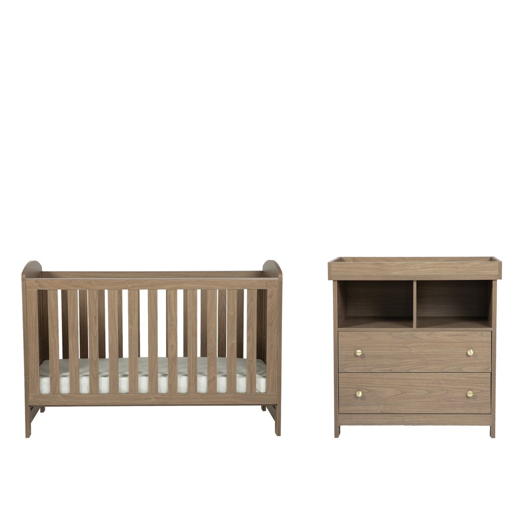 LPD Bebe Seeker 2 Piece Nursery Set – Cot Bed & Changing Unit – Drift Oak 2 LPD Bebe Seeker 2 Piece Nursery Set Drift Oak