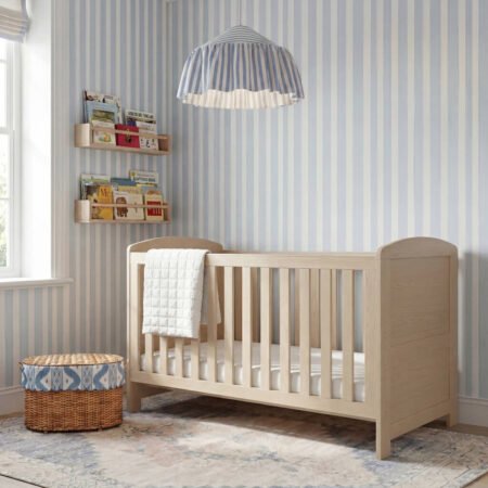LPD Bebe Seeker Cot Bed Nordic Light Oak lifestyle